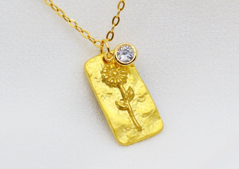 April Birth Flower Necklace, Birthstone Stone Necklace, Daisy Birth Flower Necklace, Mom Gift, Personalized Necklace, Push Present