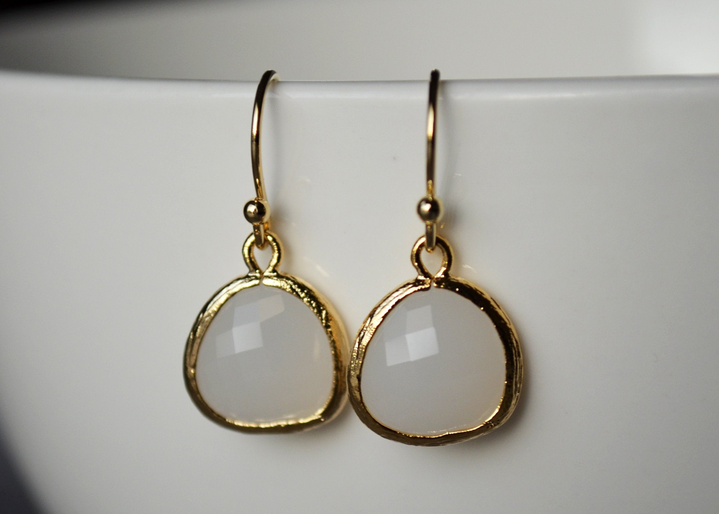 Moonstone Earrings, June Birthstone Gift, June Birthstone earrings, Bridesmaid earrings, June Birthday Gift for Her, Moonstone Jewelry