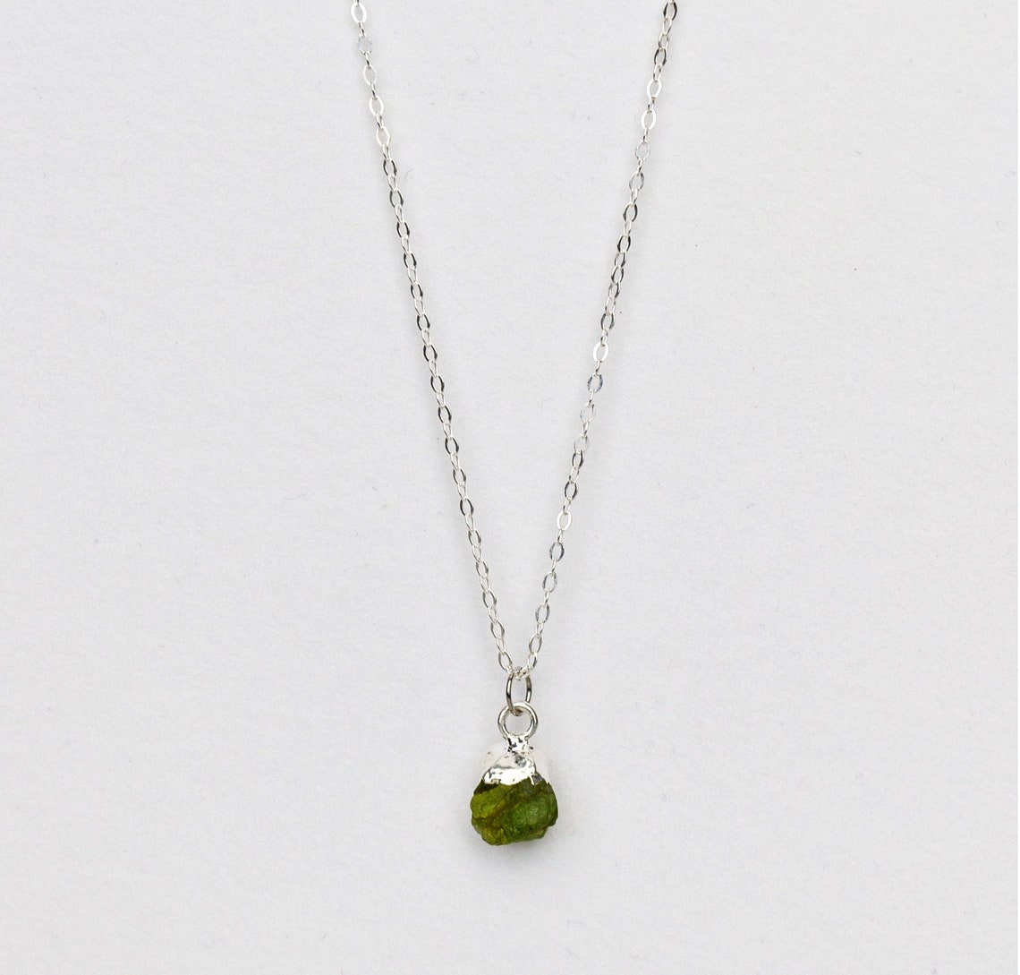 Peridot Raw Birthstone Necklace, August Birthstone Necklace, Bridesmaid Gift, Layering Necklace. Healing Crystal Necklace